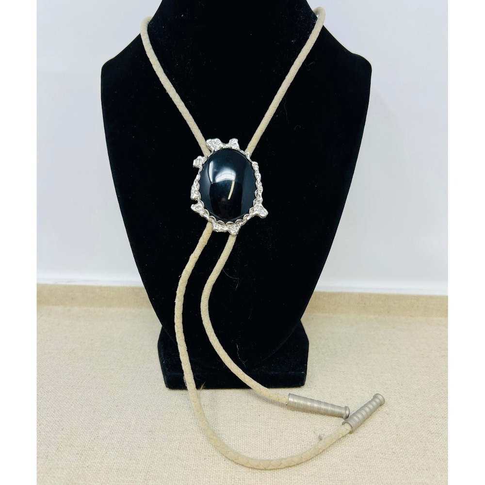 Vintage Western Bolo Tie Black Cabochon Silver Tone Nugget Frame Tan Cord